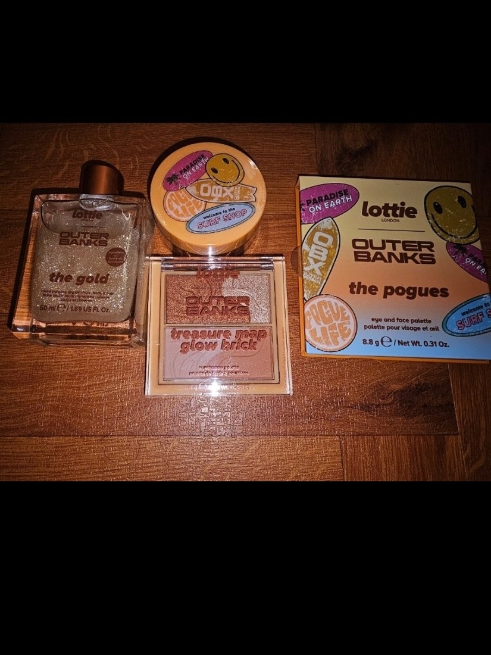 Lottie London Outer Banks Makeup Set in Warm Gold & Bronze DISCONTINUED